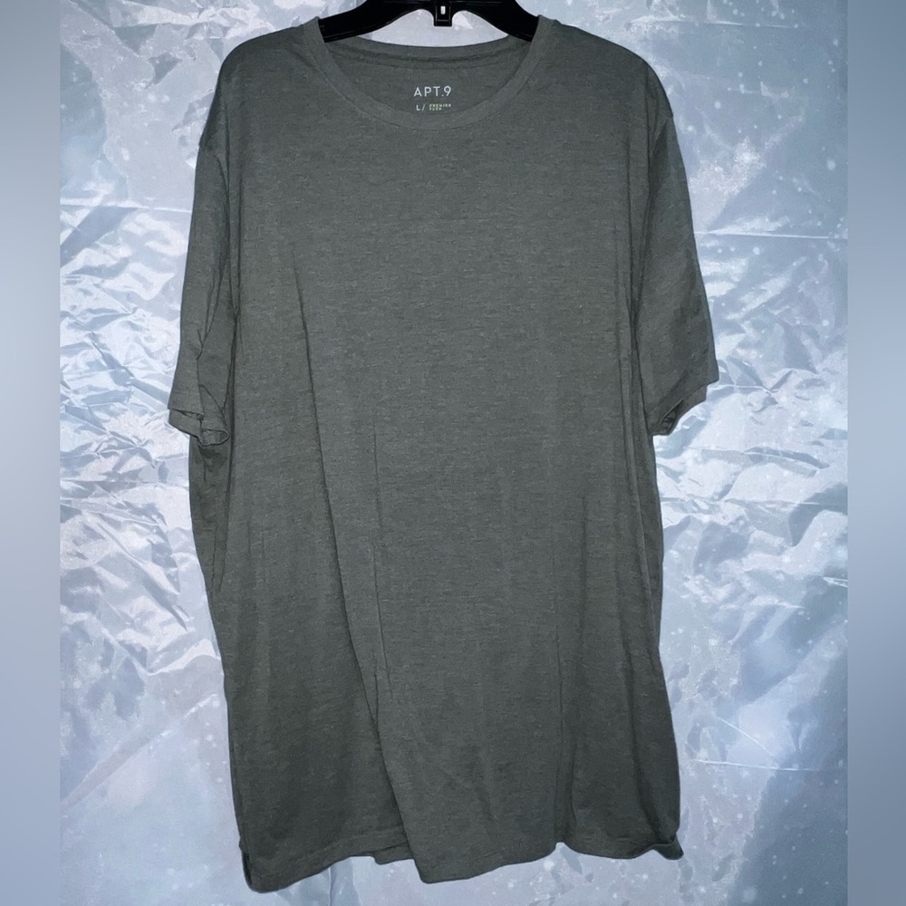 Apt. 9 Premier Flex olive green T-shirt (SOFT) Large​